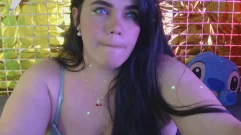 Snapshot of blue_angel33 chatting on 02-17-25, 01:47 kate online show from 02-17-25, 01:47