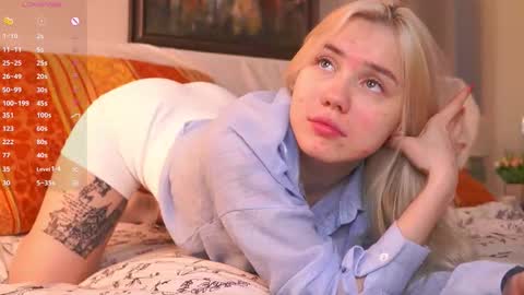 Snapshot of blue_bow chatting on 11-27-25, 05:53 Adeline online show from 11-27-25, 05:53