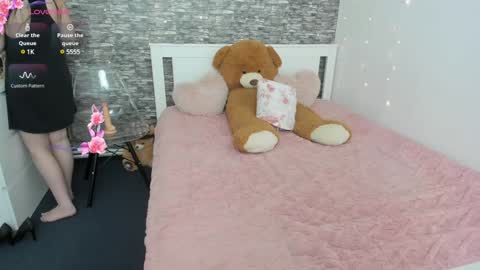 Snapshot of blue_candy28 chatting on 01-18-25, 11:00 blue candy28 online show from 01-18-25, 11:00