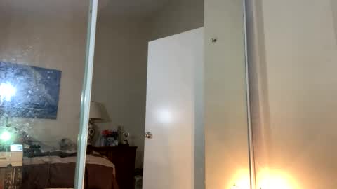 blue_cum_bunny123 online show from 03-24-26, 05:56