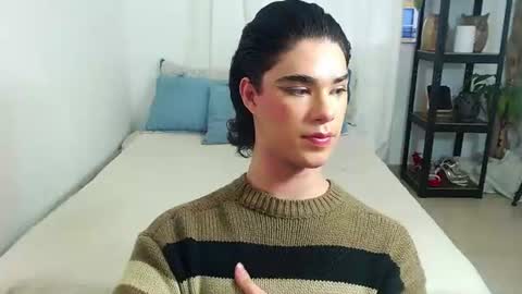 Snapshot of blue_cutestar chatting on 07-16-26, 11:00 model independent online show from 07-16-26, 11:00