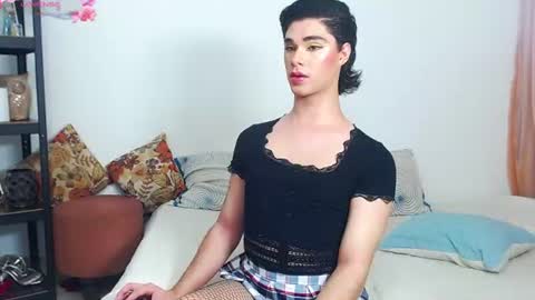 Snapshot of blue_cutestar chatting on 07-29-26, 10:35 model independent online show from 07-29-26, 10:35