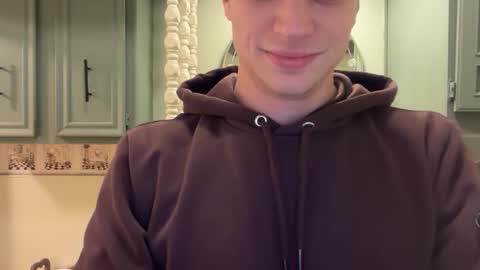 Snapshot of blue_eyed_beau chatting on 02-22-26, 05:19 Beau online show from 02-22-26, 05:19