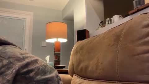 Snapshot of blue_eyed_beau chatting on 02-27-26, 05:29 Beau online show from 02-27-26, 05:29