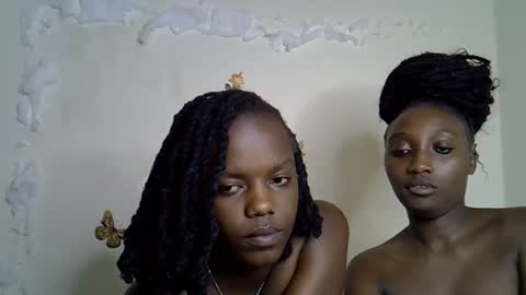 blue_savagee online show from 12-02-25, 10:16