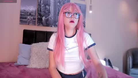 Snapshot of blue_sixx chatting on 06-04-26, 10:27 blue_sixx online show from 06-04-26, 10:27