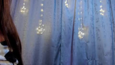 Snapshot of blue_sky18 chatting on 06-11-26, 02:53 hanna online show from 06-11-26, 02:53