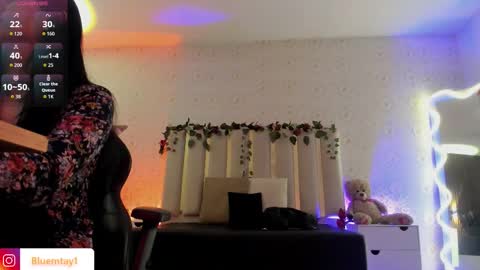 blue_tay1 online show from 02-19-26, 11:39