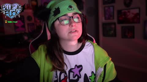 Blue online show from 12-31-24, 02:19