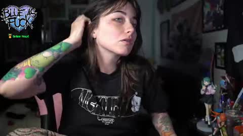 Blue online show from 09-23-25, 02:03