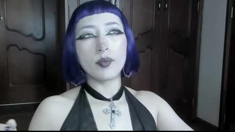 Snapshot of blueberry____ chatting on 10-18-25, 12:57 sophie online show from 10-18-25, 12:57