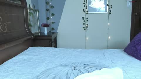 sophie  online show from 01-11-26, 02:49