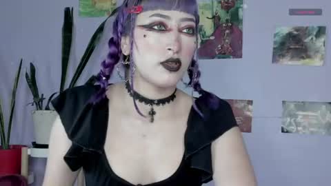 Snapshot of blueberry_____ chatting on 08-02-26, 07:45 Sophie online show from 08-02-26, 07:45