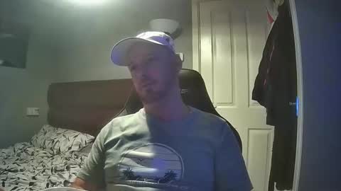 bluebirdflame1 online show from 10-31-25, 08:10