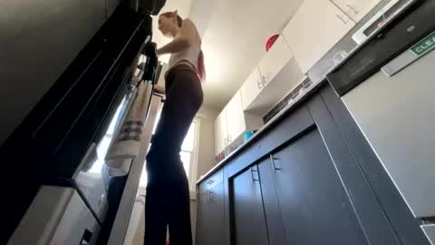 Snapshot of bluebloodednorsewitch chatting on 02-13-25, 05:22 bluebloodednorsewitch online show from 02-13-25, 05:22