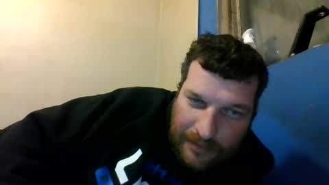 bluedemoneyes1986 online show from 02-12-25, 02:03