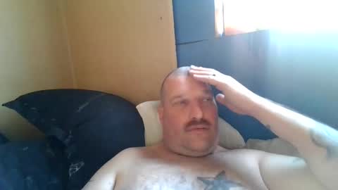 bluedemoneyes1986 online show from 03-10-25, 08:23