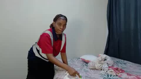 Tee online show from 03-24-26, 07:13