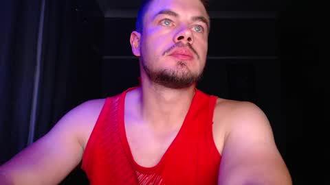 blueeyeboy0 online show from 12-05-24, 08:00