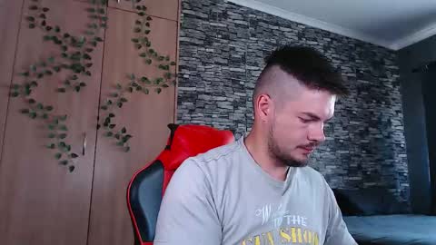 Snapshot of blueeyeboy0 chatting on 02-26-26, 08:46 blueeyeboy0 online show from 02-26-26, 08:46