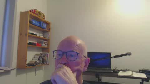 blueeyesn8 online show from 12-08-24, 09:13