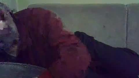 Snapshot of bluehot59 chatting on 01-19-25, 06:32 blue online show from 01-19-25, 06:32