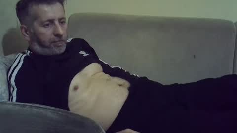 Snapshot of bluehot59 chatting on 02-02-25, 03:28 blue online show from 02-02-25, 03:28