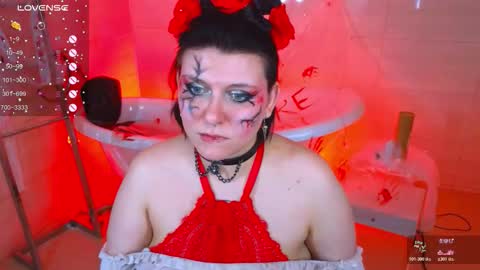 Snapshot of bluelunaray chatting on 10-18-25, 04:08 Hi my name is Lunaray online show from 10-18-25, 04:08