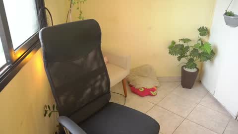 FLORAA online show from 02-08-25, 12:28