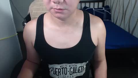 Snapshot of blueranger27 chatting on 02-17-25, 12:10 Andy Tan online show from 02-17-25, 12:10