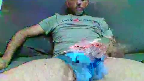 blueyes78 online show from 04-19-26, 12:33