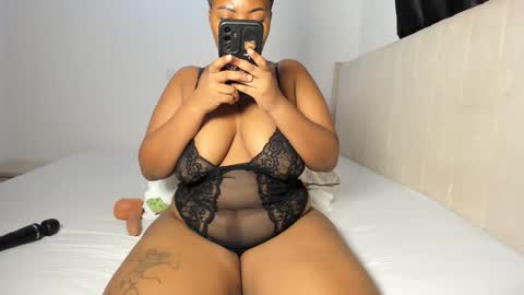 Babygirl online show from 04-23-26, 12:15