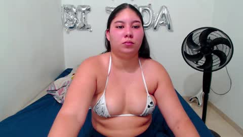 Snapshot of blumbum chatting on 01-16-25, 10:55 Hey guysI am BrendaWelcome my room online show from 01-16-25, 10:55