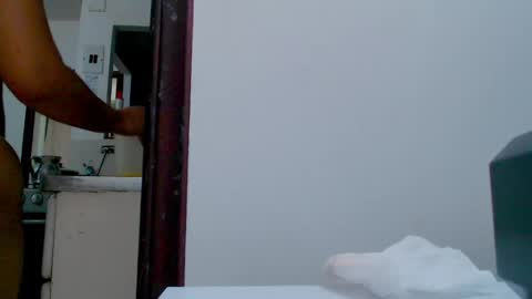 Snapshot of blumbum chatting on 01-31-25, 01:43 Hey guysI am BrendaWelcome my room online show from 01-31-25, 01:43