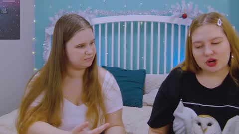 Ellie3 online show from 01-25-25, 05:40