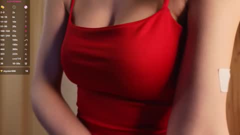 Dolores online show from 11-24-25, 06:13