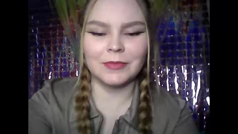 blushing_star online show from 02-18-25, 08:27