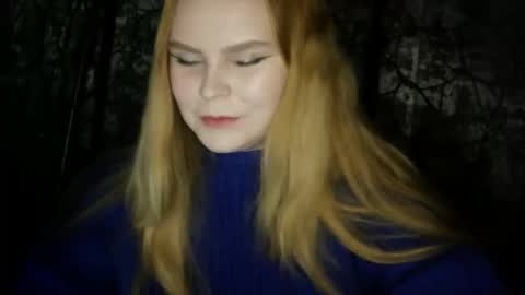 blushing_star online show from 11-17-25, 04:24