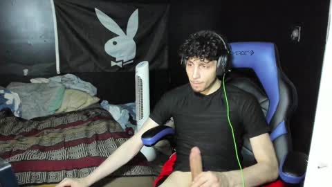 Snapshot of blxkq chatting on 02-25-25, 10:58 Jordan online show from 02-25-25, 10:58