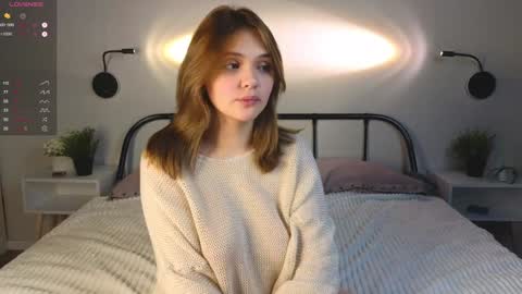 Snapshot of blytheaven chatting on 01-22-25, 07:34 Erica online show from 01-22-25, 07:34