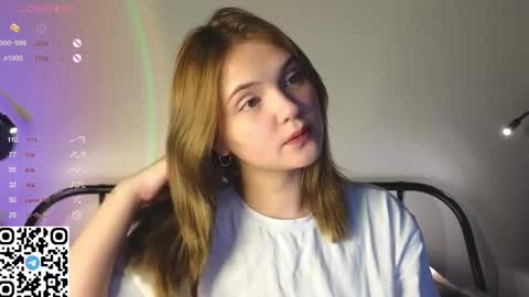 Snapshot of blytheaven chatting on 02-19-25, 08:10 Erica online show from 02-19-25, 08:10