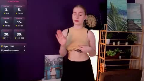 Snapshot of blytheaven chatting on 03-21-26, 04:17 Erica online show from 03-21-26, 04:17