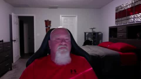 Snapshot of bmwrider4u chatting on 02-01-25, 08:05 bmwrider4u online show from 02-01-25, 08:05