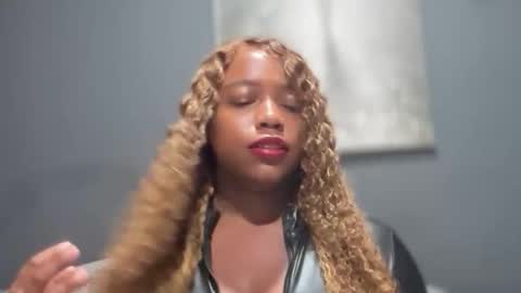 Snapshot of bnwo_goddess chatting on 10-29-25, 08:21 online show from 10-29-25, 08:21