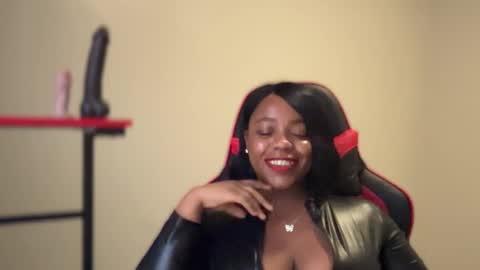 Snapshot of bnwo_goddess chatting on 12-01-25, 09:42 online show from 12-01-25, 09:42