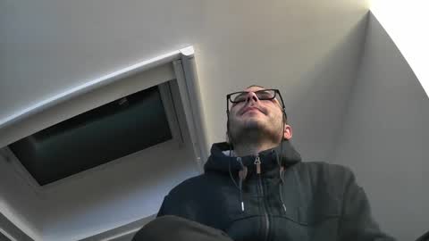 bo22222222 online show from 12-14-25, 09:19