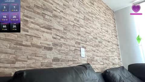 Bob  INDEPENDENT MODEL online show from 03-19-26, 06:56