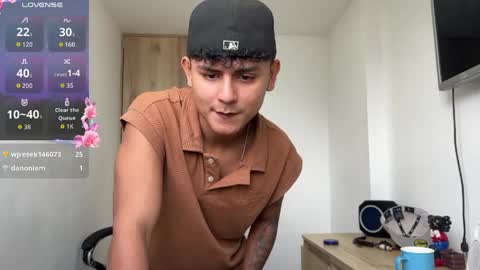 Bob  INDEPENDENT MODEL online show from 04-07-26, 05:24