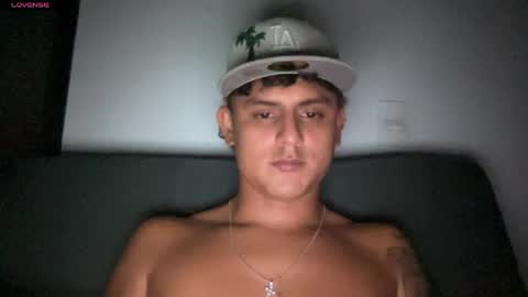 Bob  INDEPENDENT MODEL online show from 06-06-26, 04:28