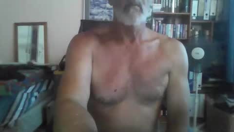 Bobbgud online show from 12-16-25, 07:57